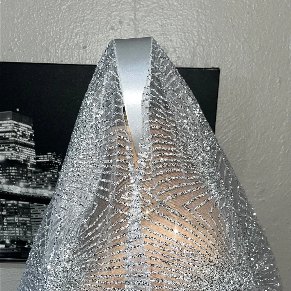 Sparkling Silver headband Veil with glitter - Picture 3 of 13